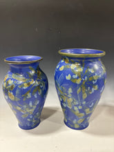 Load image into Gallery viewer, Vase-high shoulder
