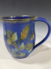 Load image into Gallery viewer, mug curved
