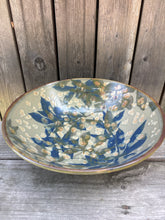 Load image into Gallery viewer, Serving bowl Butterfield standard
