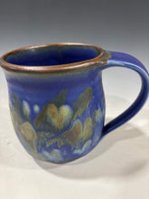 Load image into Gallery viewer, mug curved
