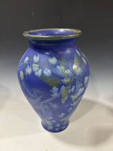 Load image into Gallery viewer, Vase-high shoulder
