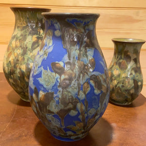 Vase low shoulder